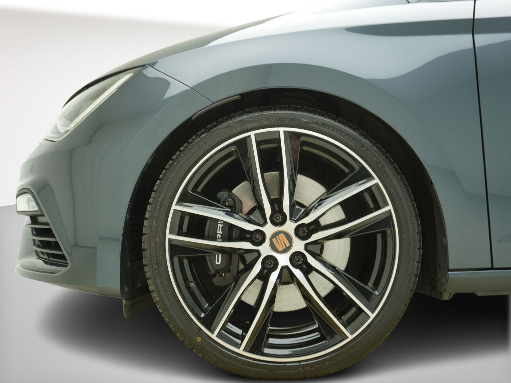 SEAT Leon ST 2.0 TSI DSG Cupra 4Drive