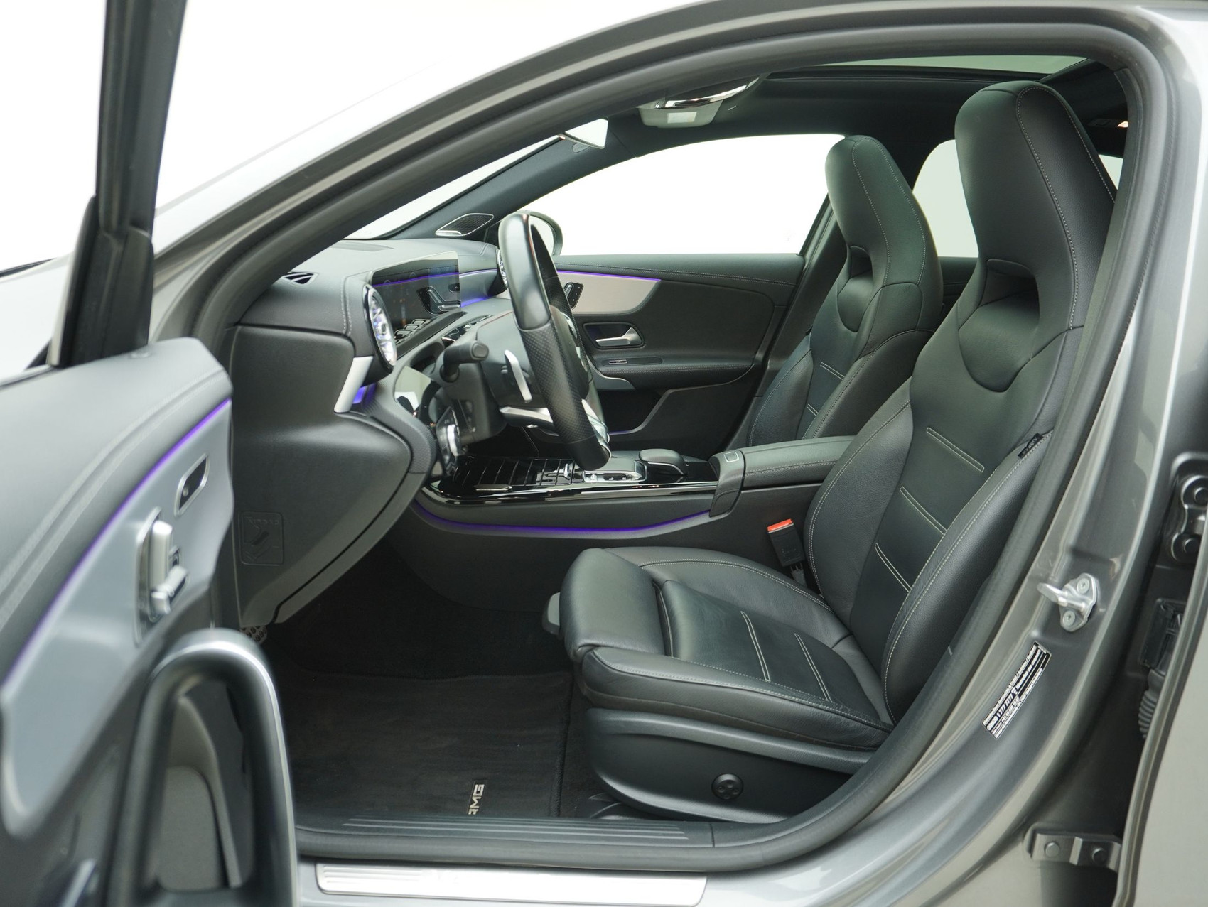 MERCEDES-BENZ A-Klasse A 250 AMG Line