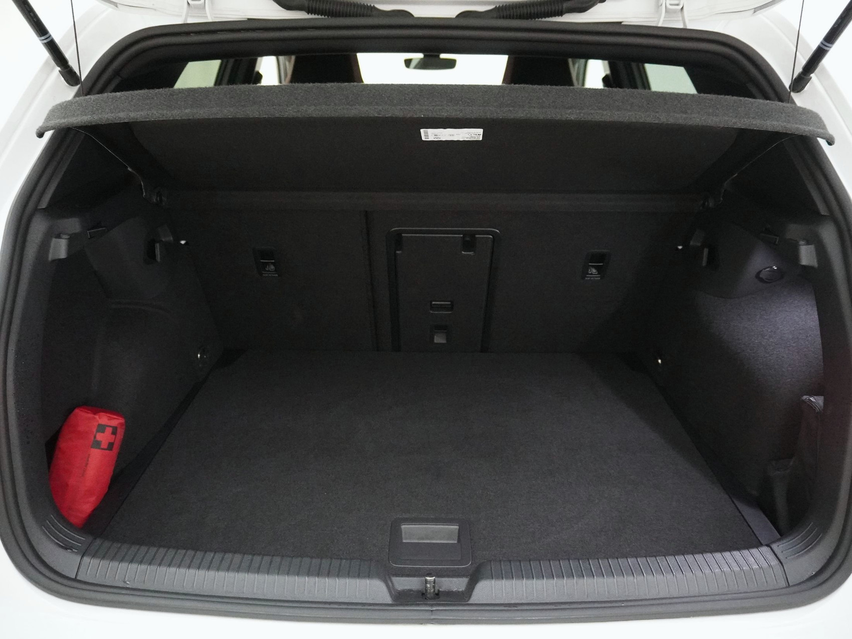 VW Golf 8.5 2.0 TSI DSG GTI Black Style (2025) ** Harman/Kardon / Head-Up / Panoramadach **