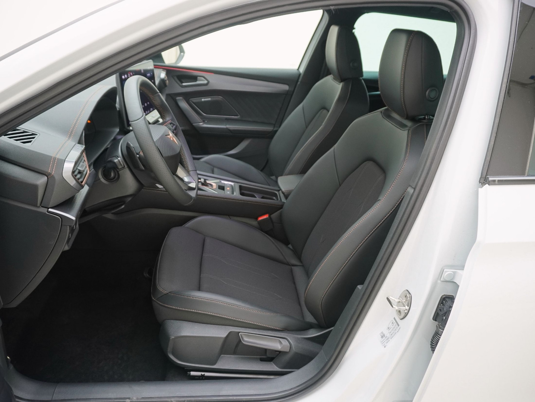 CUPRA Leon ST 1.5 eTSI DSG