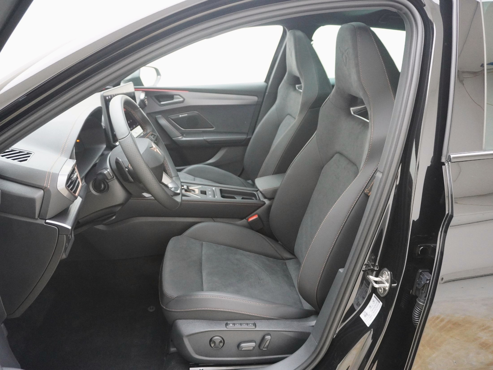 CUPRA Leon 1.5 eTSI DSG