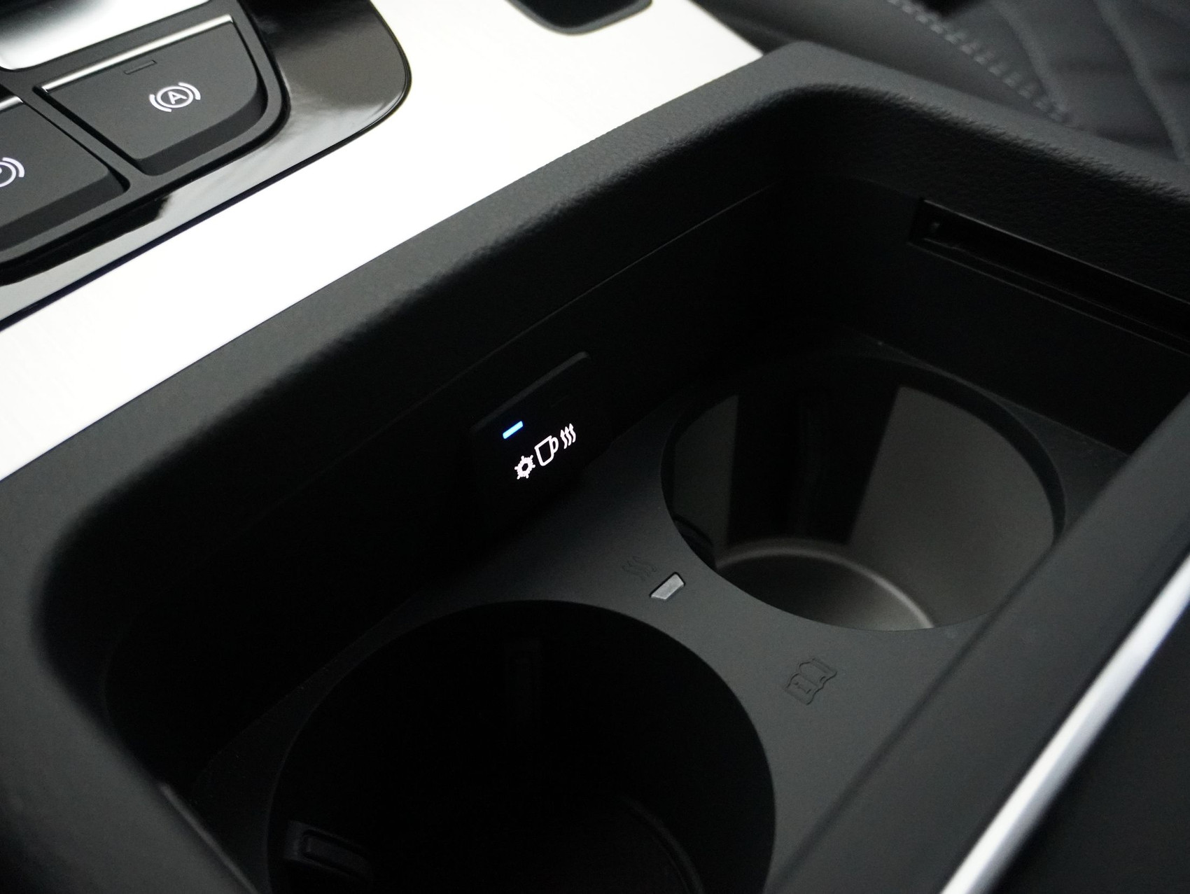 AUDI Q5 45 TFSI S Line quattro S-Tronic **Anhängerkupplung + Standheizung**