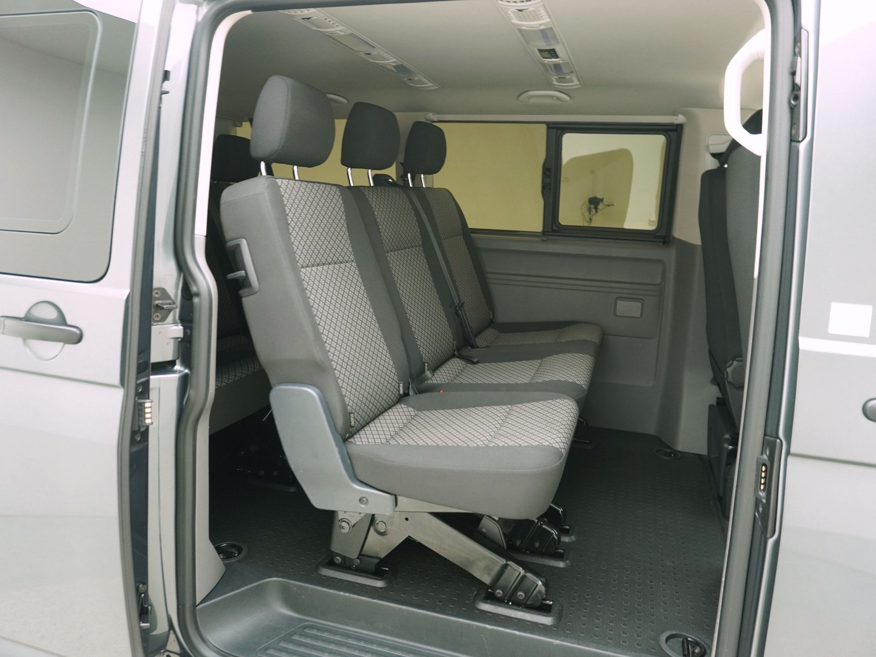 VW T6.1 Caravelle 2.0 TDI Liberty 4Motion **8-Plätzer**