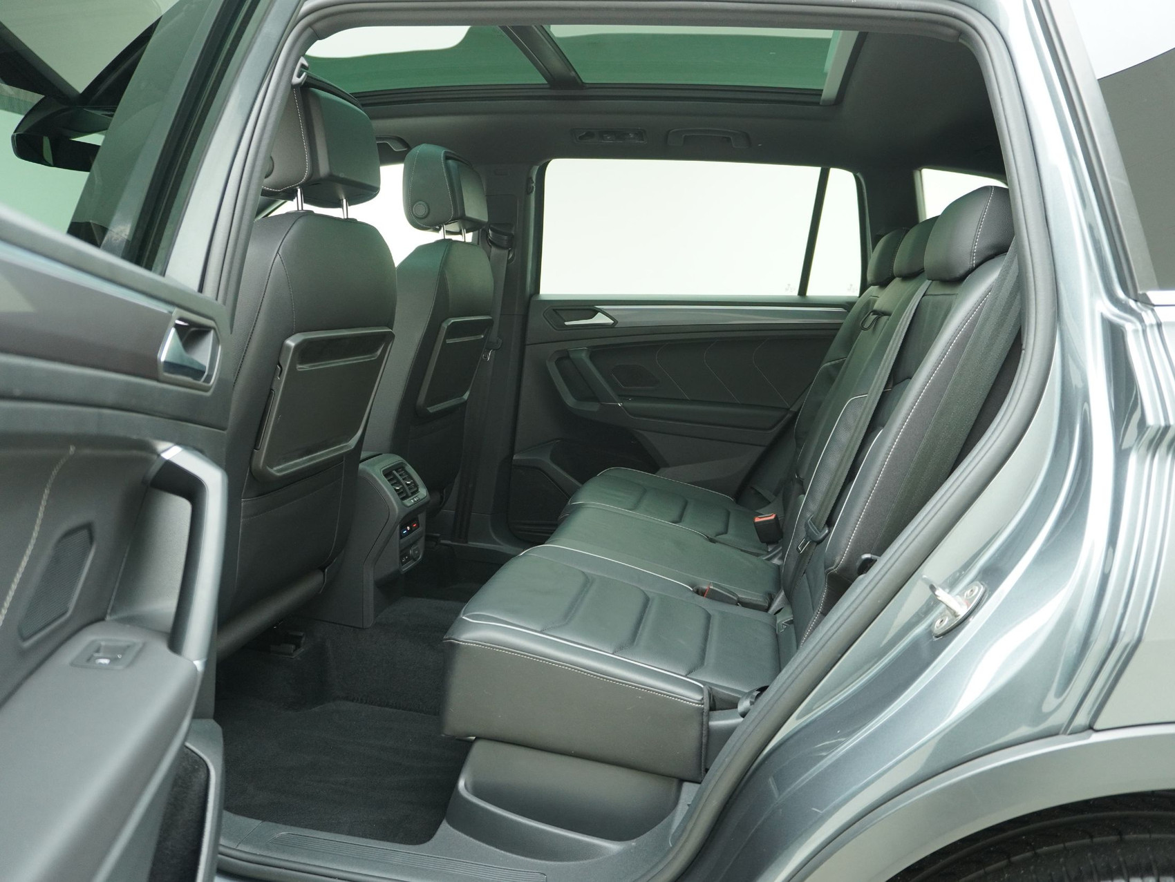 VW Tiguan Allspace 2.0 TSI DSG R-Line 4Motion