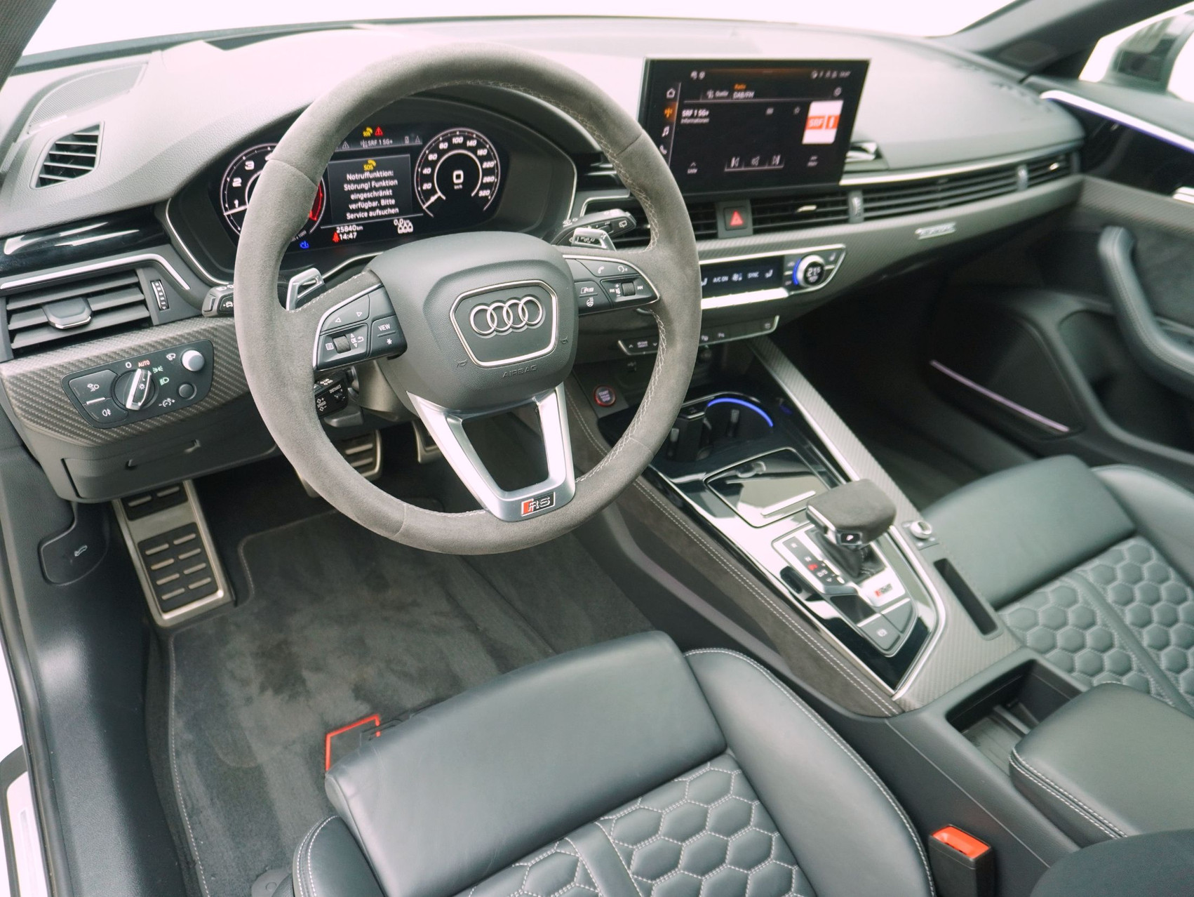 AUDI RS4 Avant 2.9 V6 TFSI quattro T-Tronic