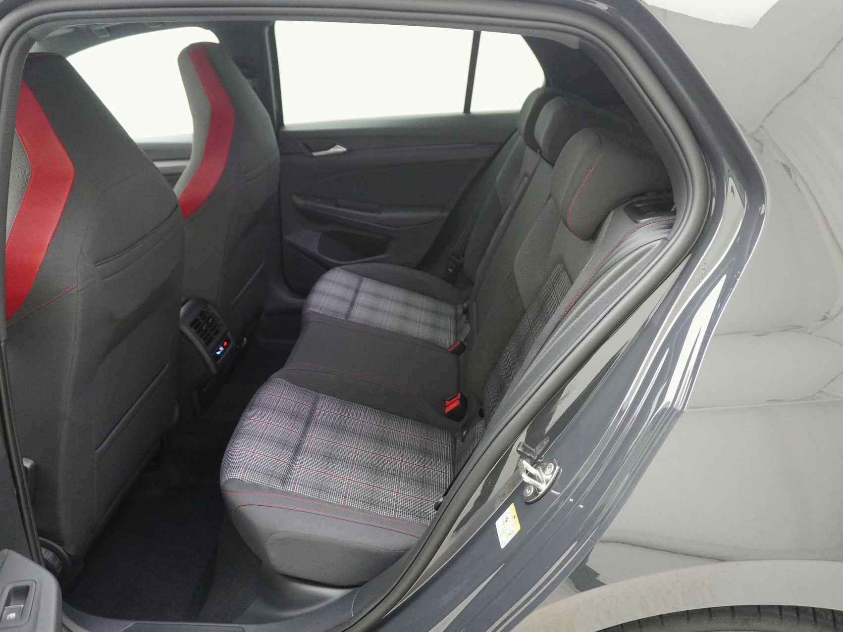 VW Golf VIII 2.0 TSI GTI DSG