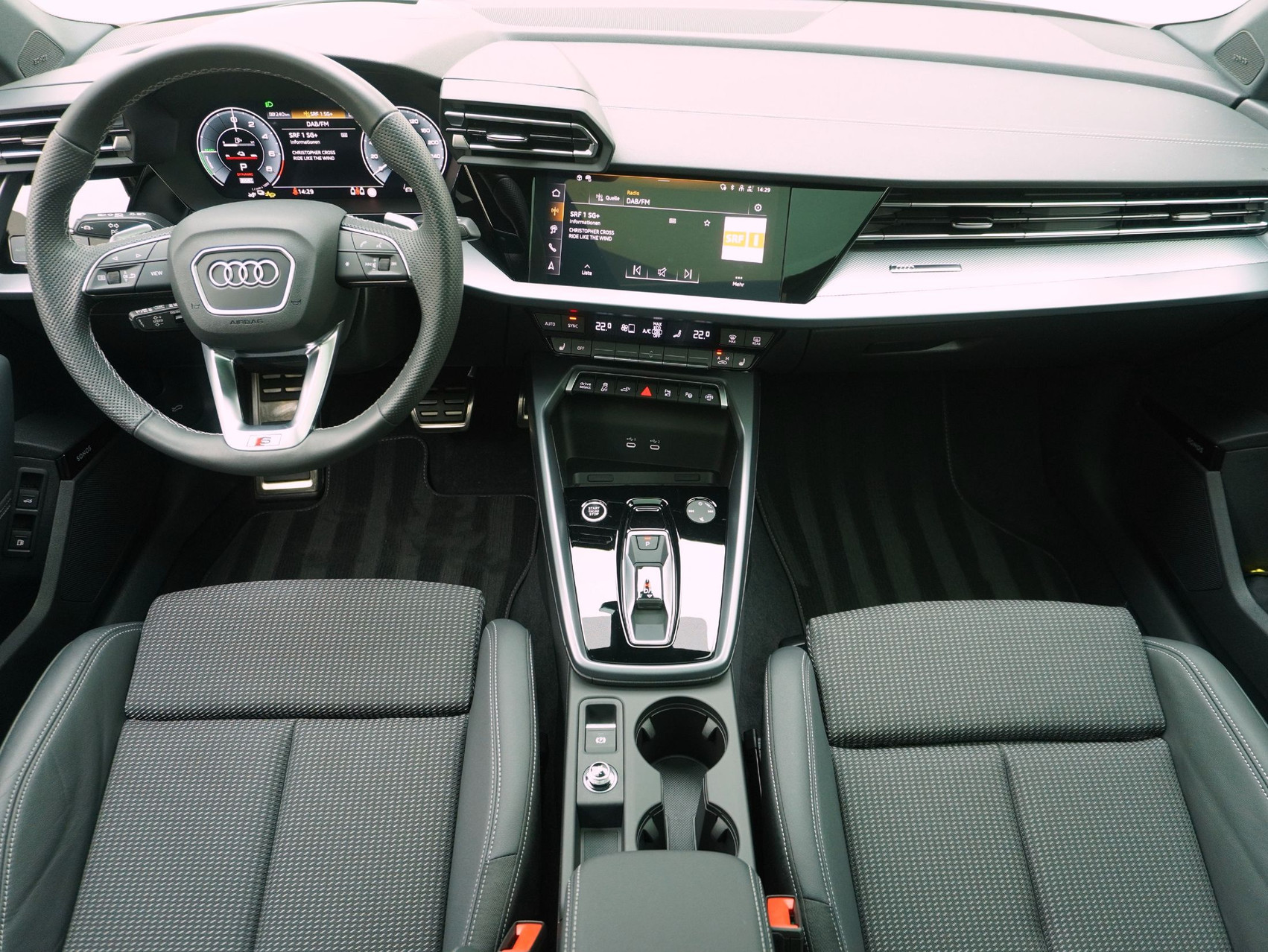 AUDI A3 Sportback 40 TFSI e S line S-Tronic **Audi Werksgarantie bis 04/2030**