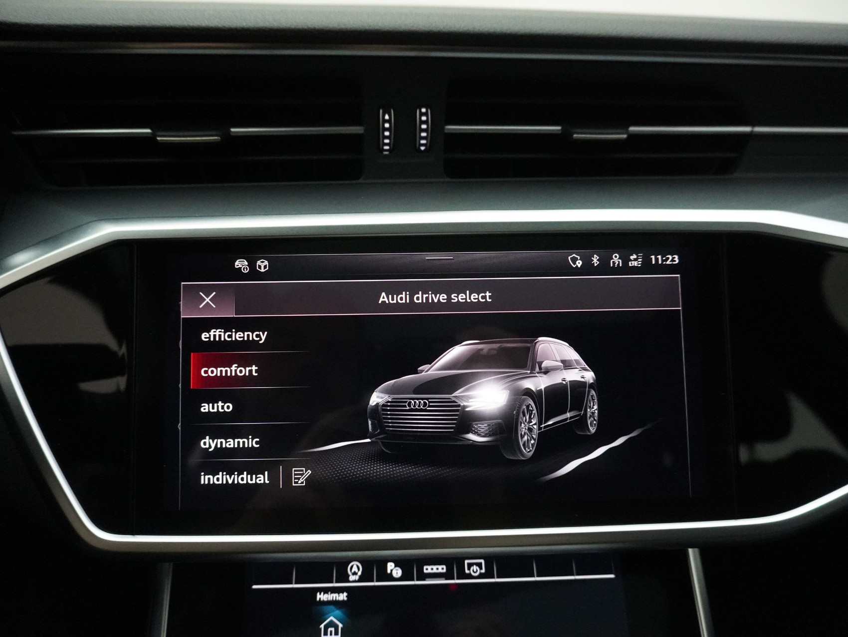 AUDI A6 Avant 55 TFSI S Line quattro S-Tronic **Werksgarantie bis 10.2029**