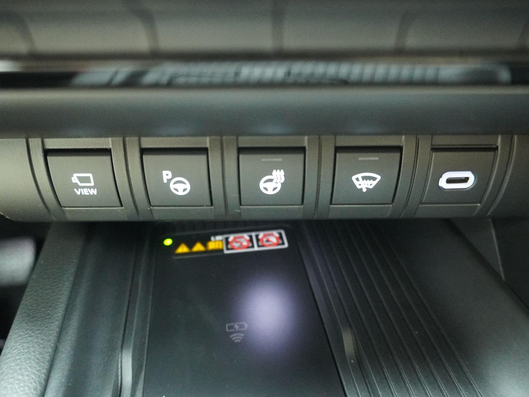 TOYOTA C-HR 2.0 PHEV Style Premiere ** 360° Kamera **