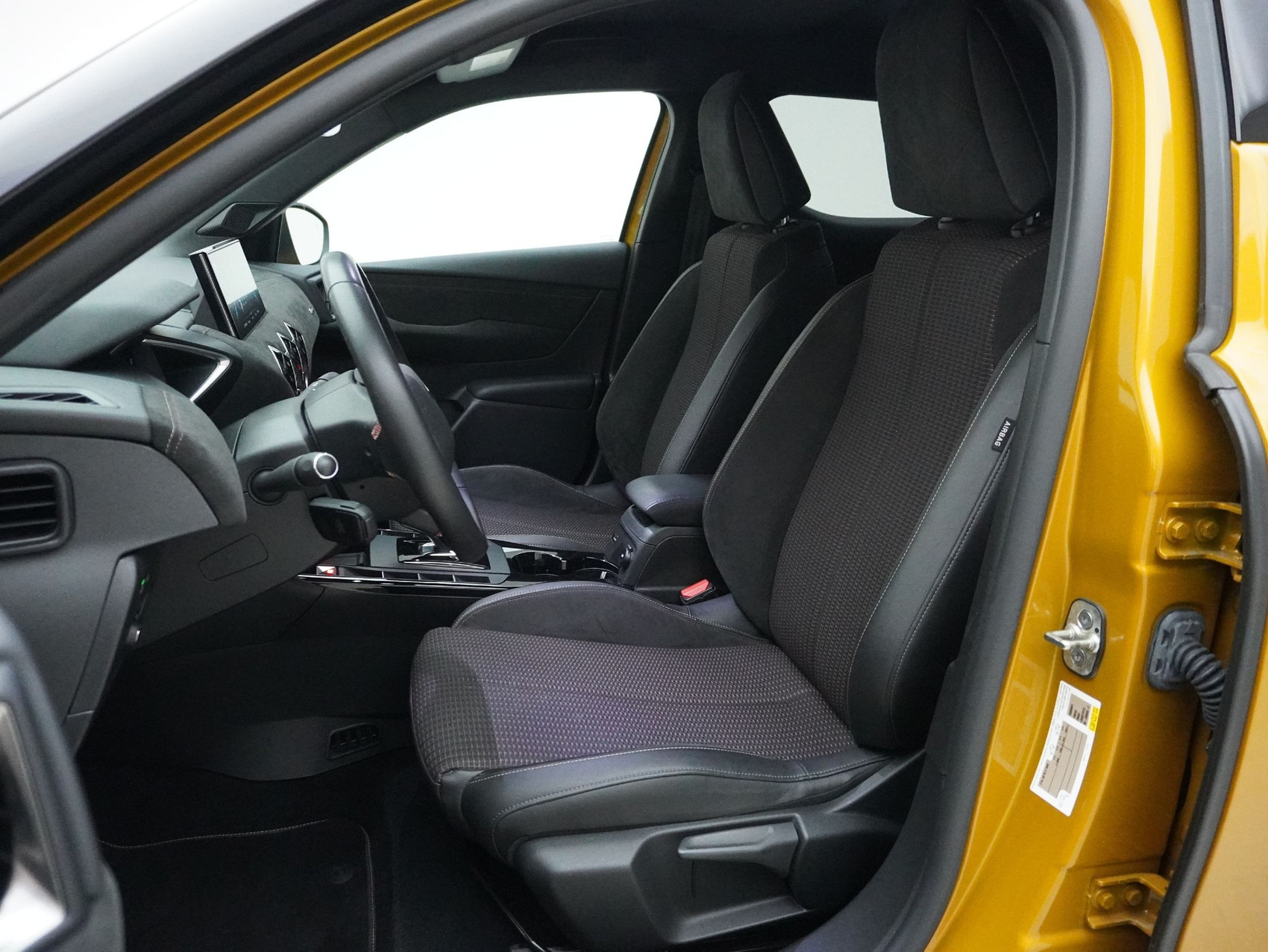 DS AUTOMOBILES DS3 Crossback E-Tense Performance Line (1Phasig)