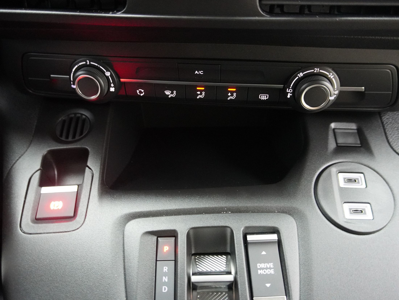 TOYOTA Proace City PROACE CITY Van L2 52KWh Active ** inkl. Pack Glas **