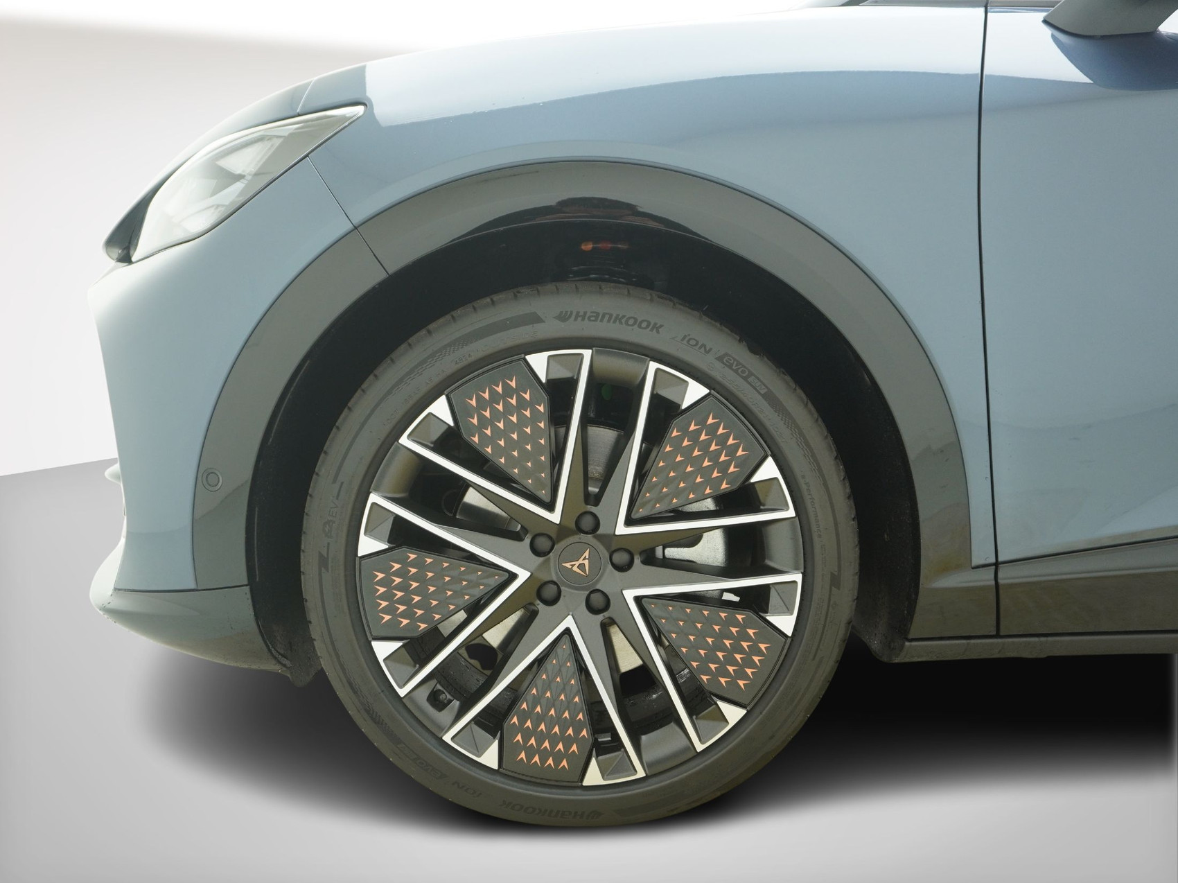 CUPRA Tavascan VZ Extreme