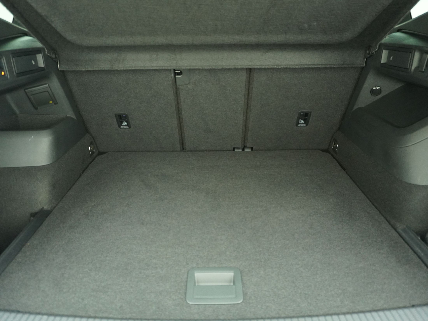 VW Tiguan 2.0 TSI DSG R-Line 4Motion