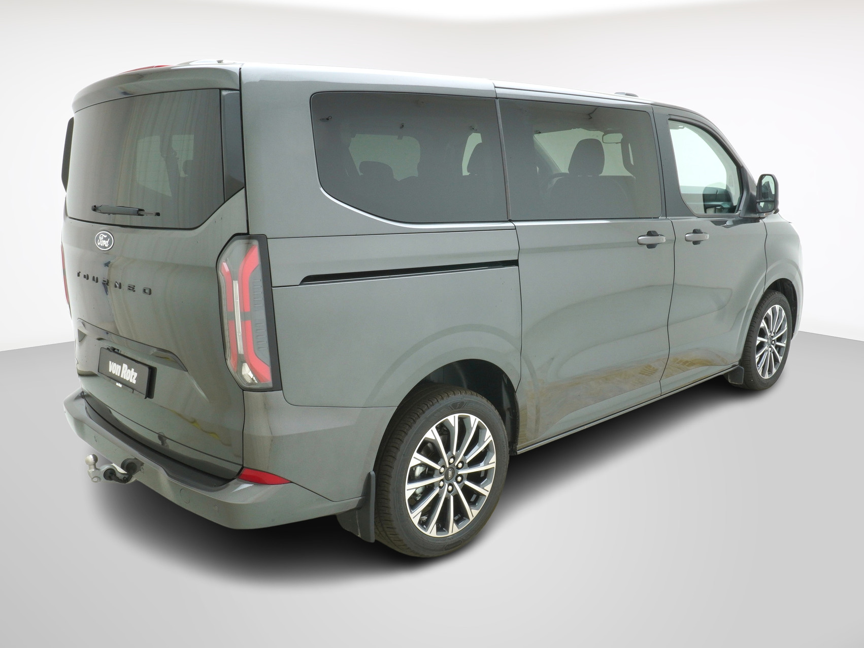 FORD Tourneo Custom 320 L1 2.0 TDCI 4×4 Titanium X