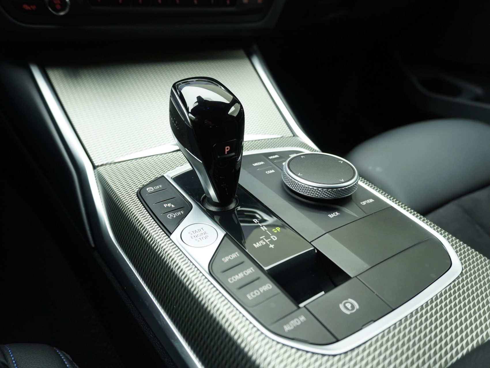 BMW 3er 330i xDrive Touring M Sport