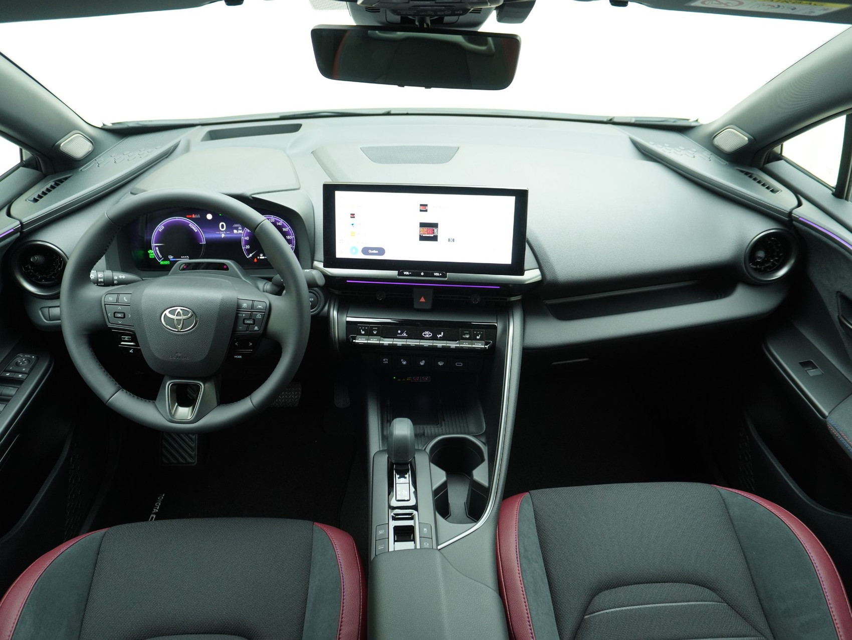 TOYOTA C-HR 2.0 PHEV Style Premiere ** 360° Kamera **