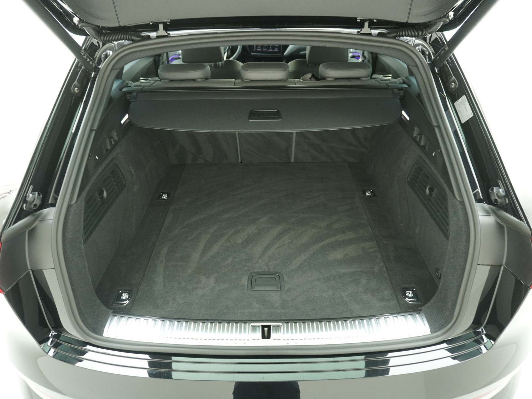 AUDI e-tron S quattro