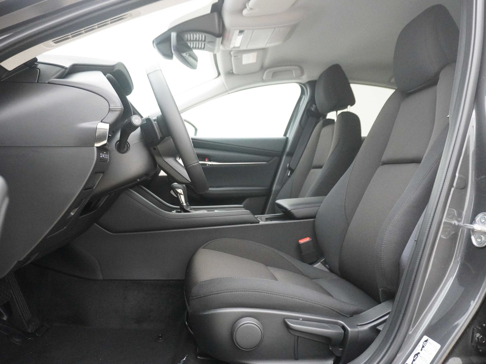 MAZDA 3 Sedan 2.0 186 Exclusive-Line