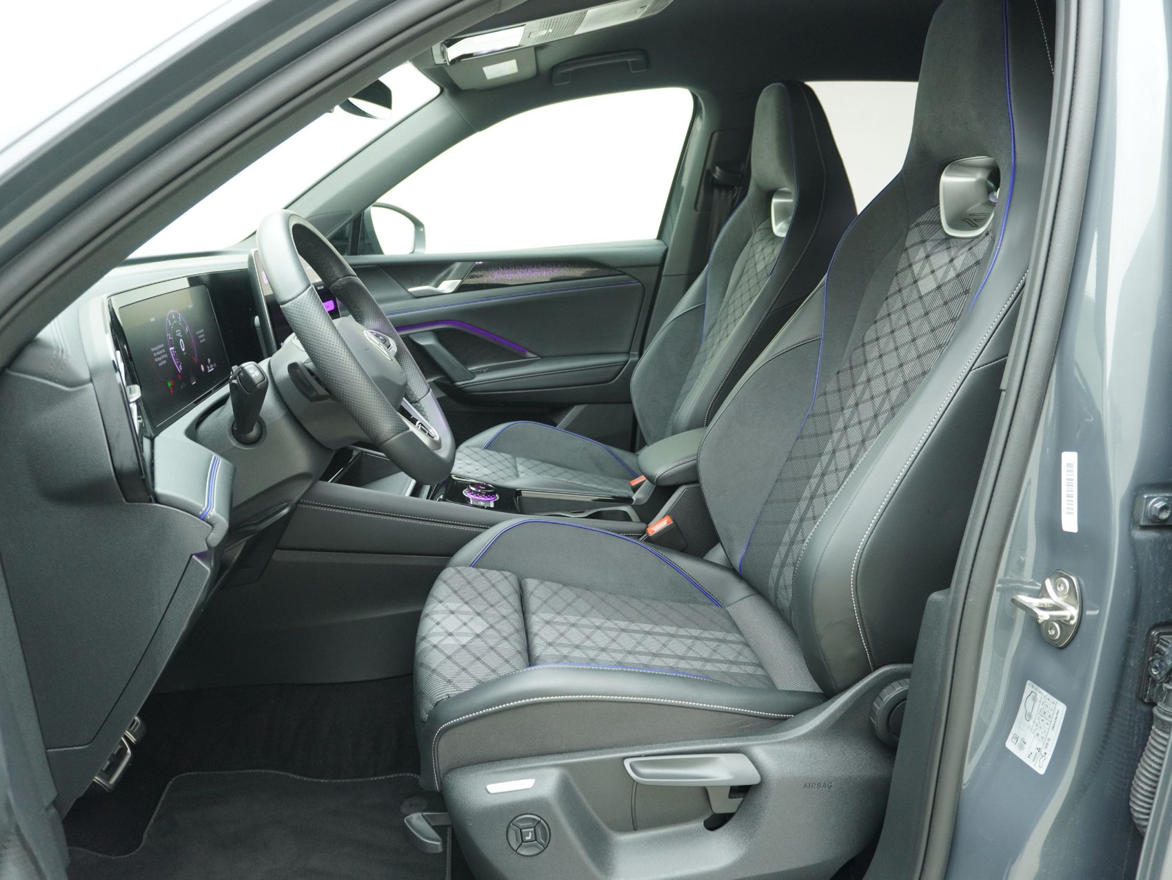 VW Tiguan 2.0 TSI DSG R-Line Black Style 4Motion (2025)