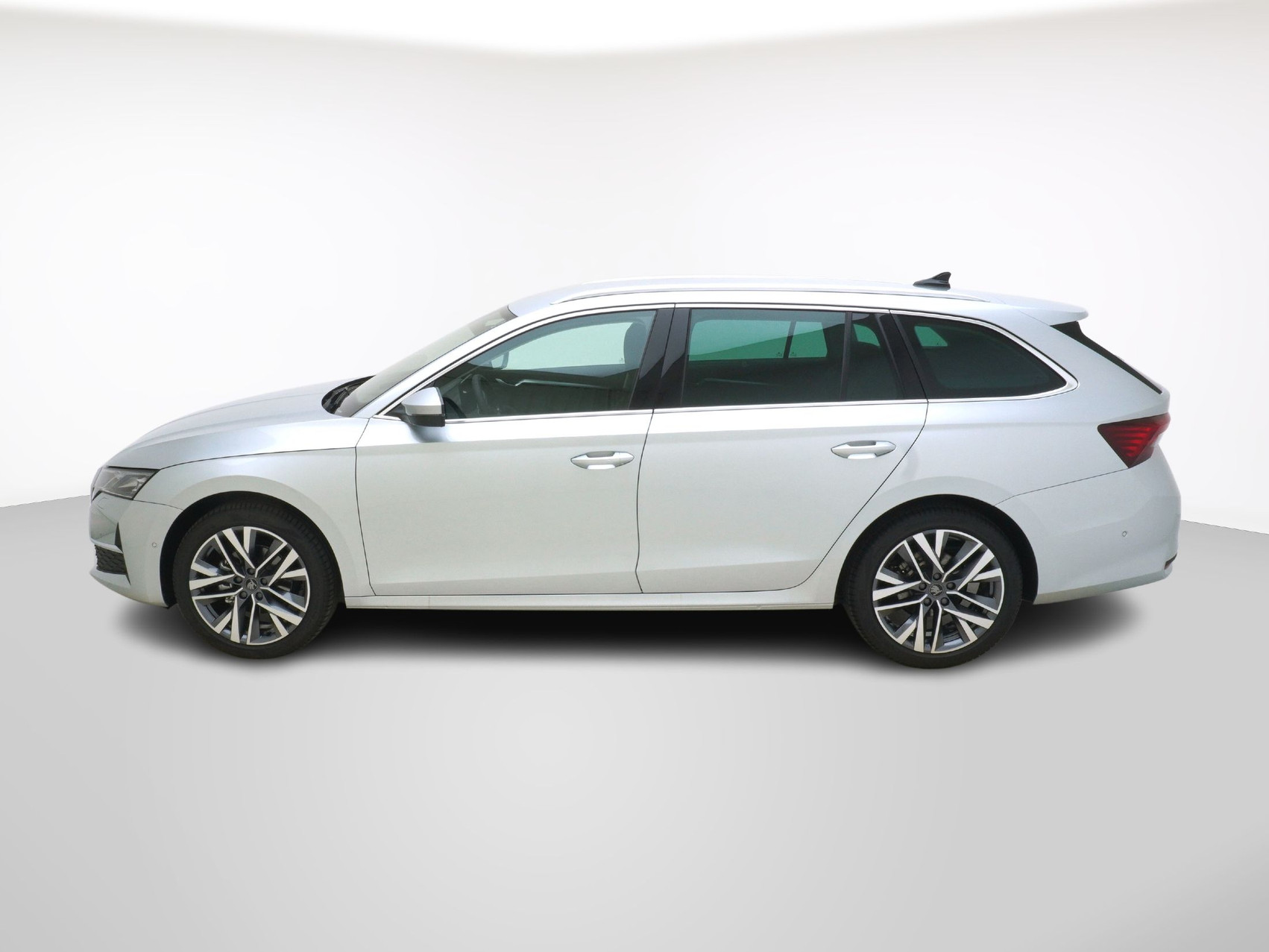 SKODA Octavia 1.5 TSI mHEV Selection-Lounge DSG