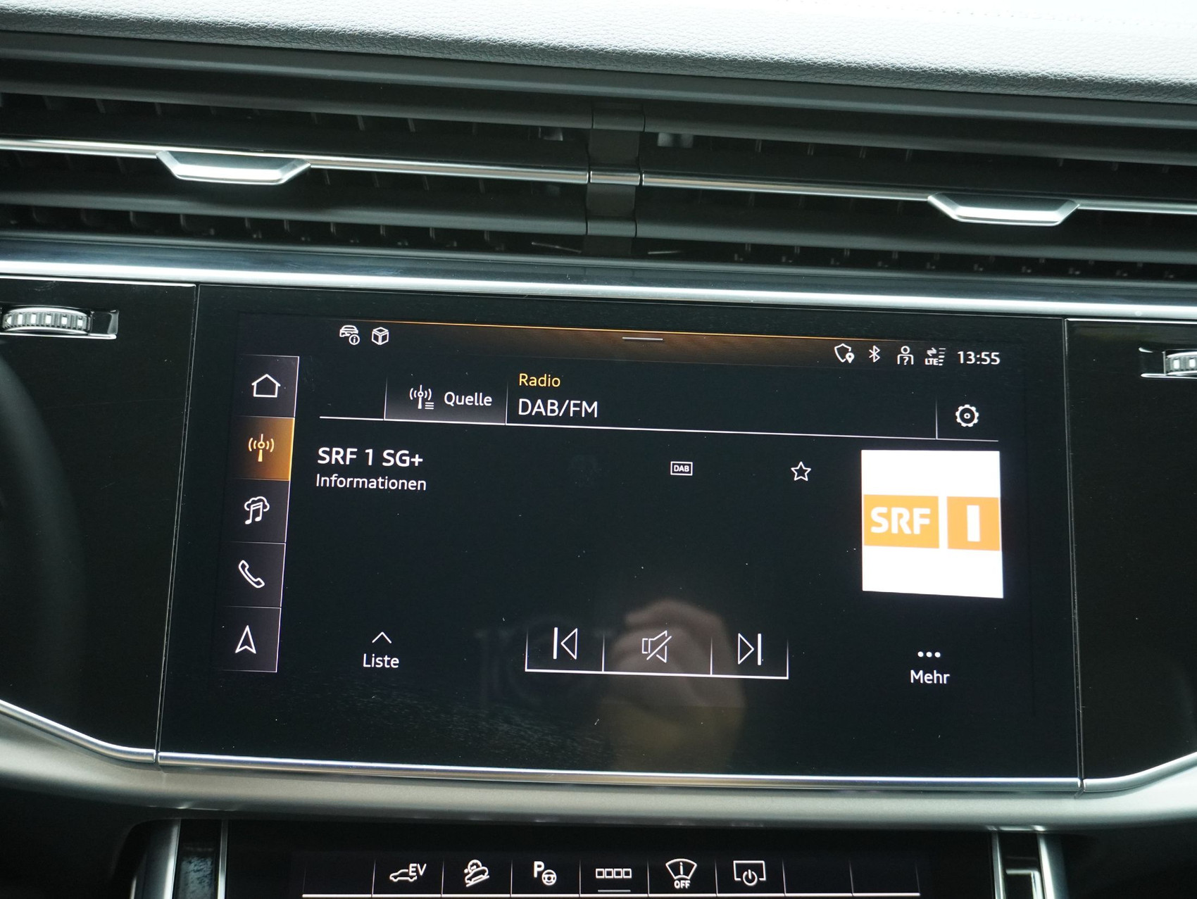 AUDI Q7 SUV 55 TFSI e S Line quattro T-Tronic **Audi Garantie bis 10.2029**