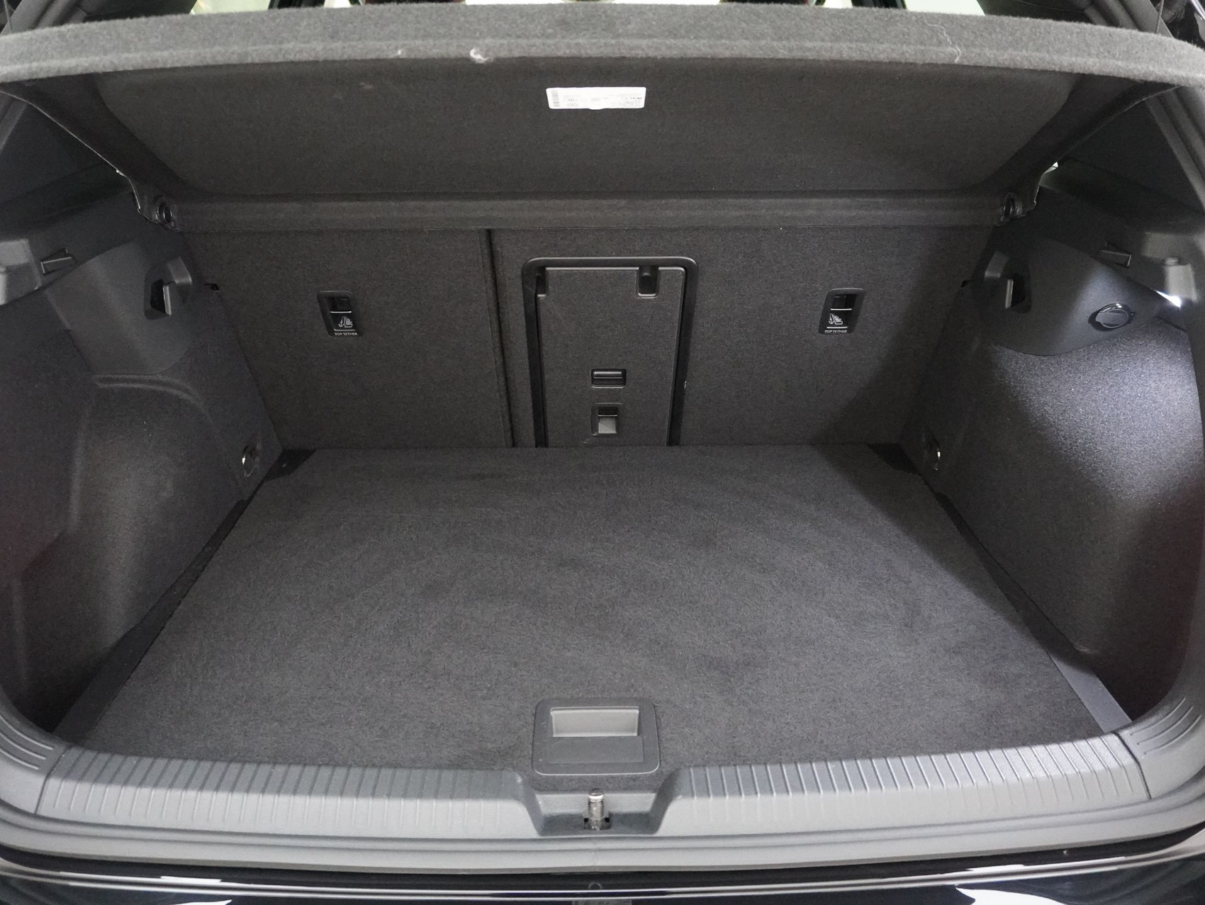 VW Golf 8.5 2.0 TSI DSG GTI Black Style (2025) **Leder/Harmon-Kardon/Sitzbelüftung/uvm.**