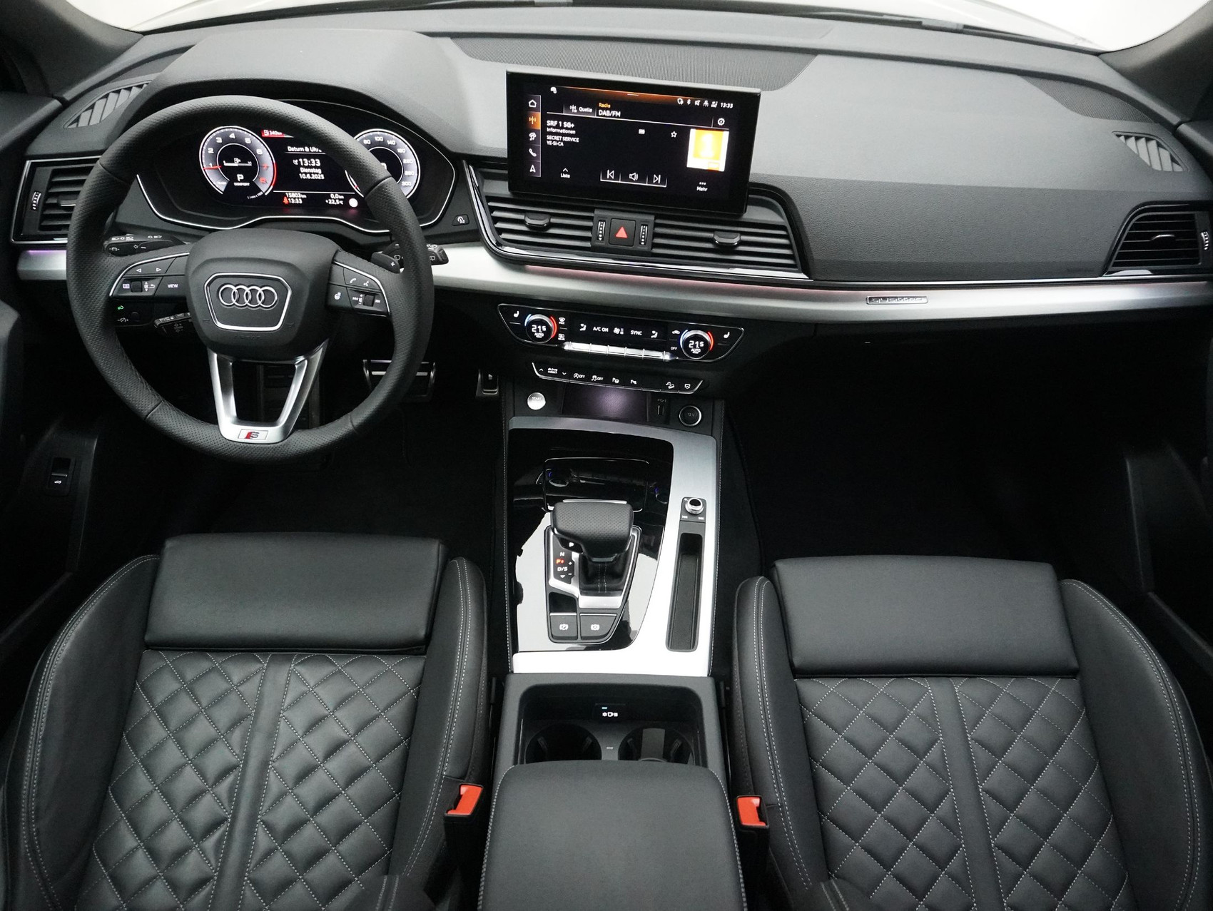 AUDI Q5 45 TFSI S Line quattro S-Tronic **Anhängerkupplung + Standheizung**