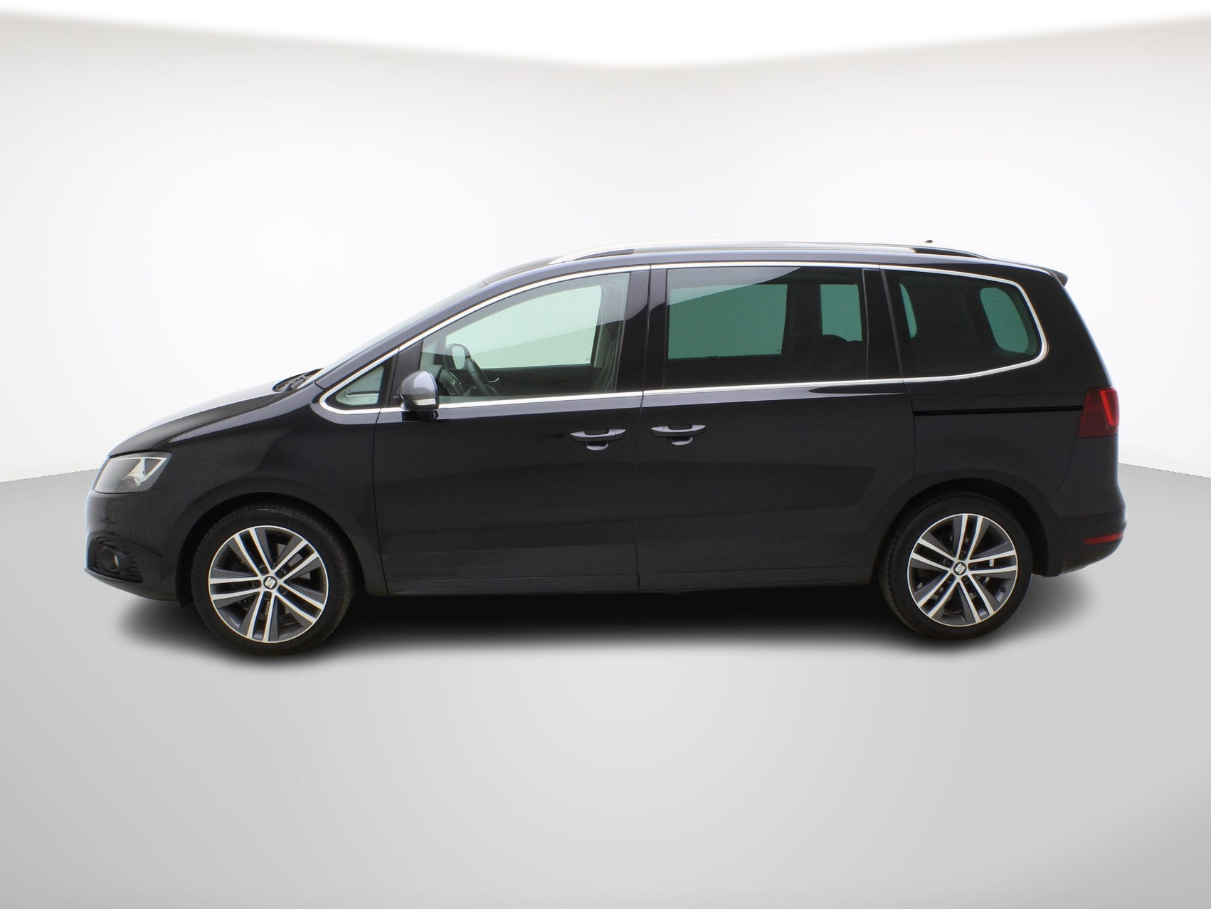 SEAT Alhambra 2.0 TDI DSG Hola FR 4×4