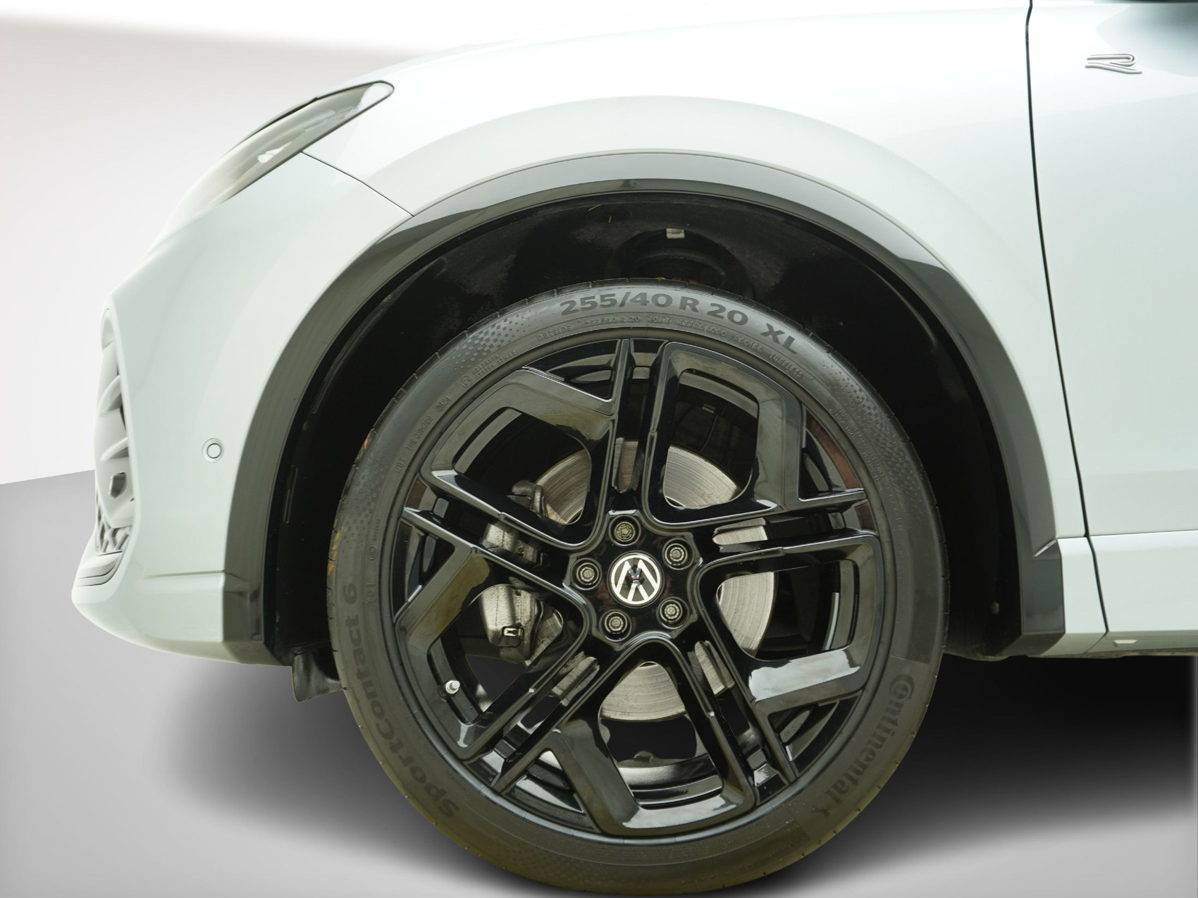 VW Tiguan 2.0 TSI DSG R-Line Black Style 4Motion (2025)