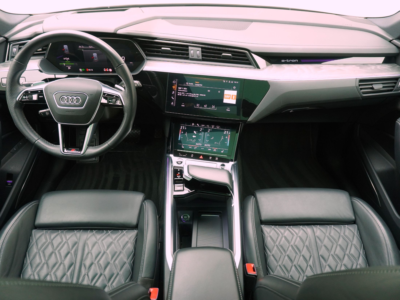 AUDI e-tron 55 S Line quattro