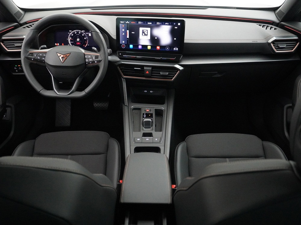 CUPRA Leon ST 1.5 eTSI ACT DSG