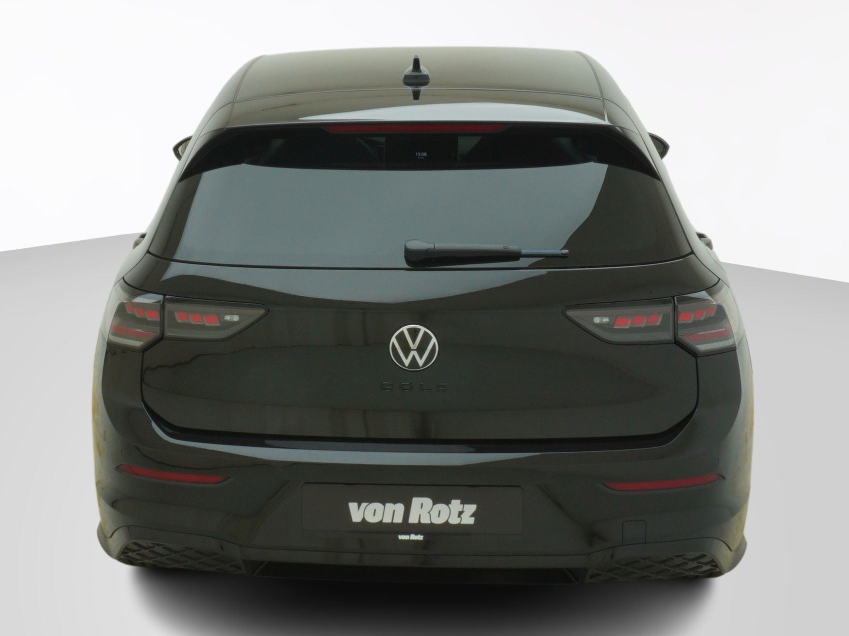 VW Golf VIII 1.5 eTSI R-Line DSG