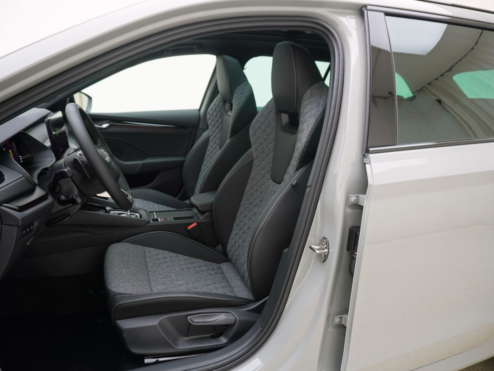 SKODA Octavia 2.0 TSI SportLine 4×4 DSG