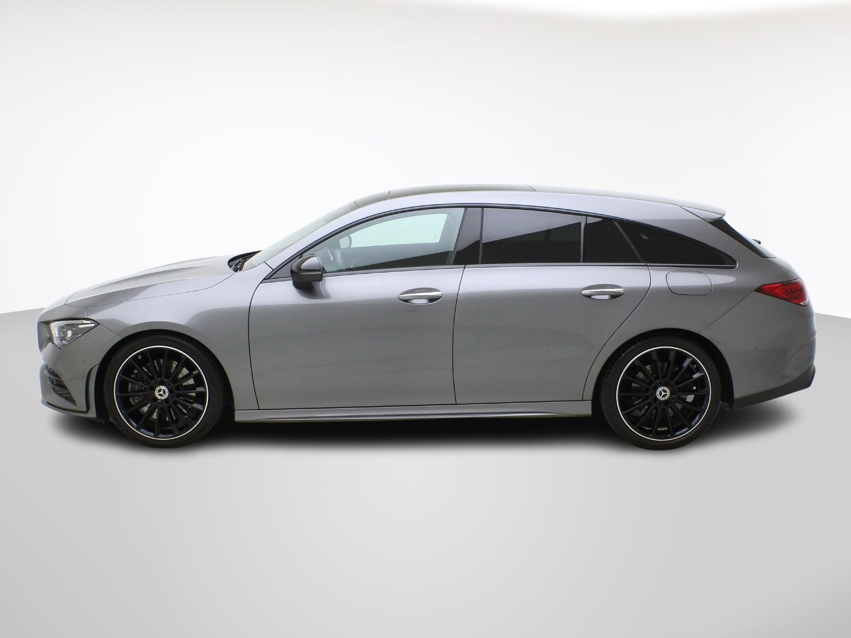 MERCEDES-BENZ CLA-Klasse CLA 250 AMG Line 4matic Shooting Brake