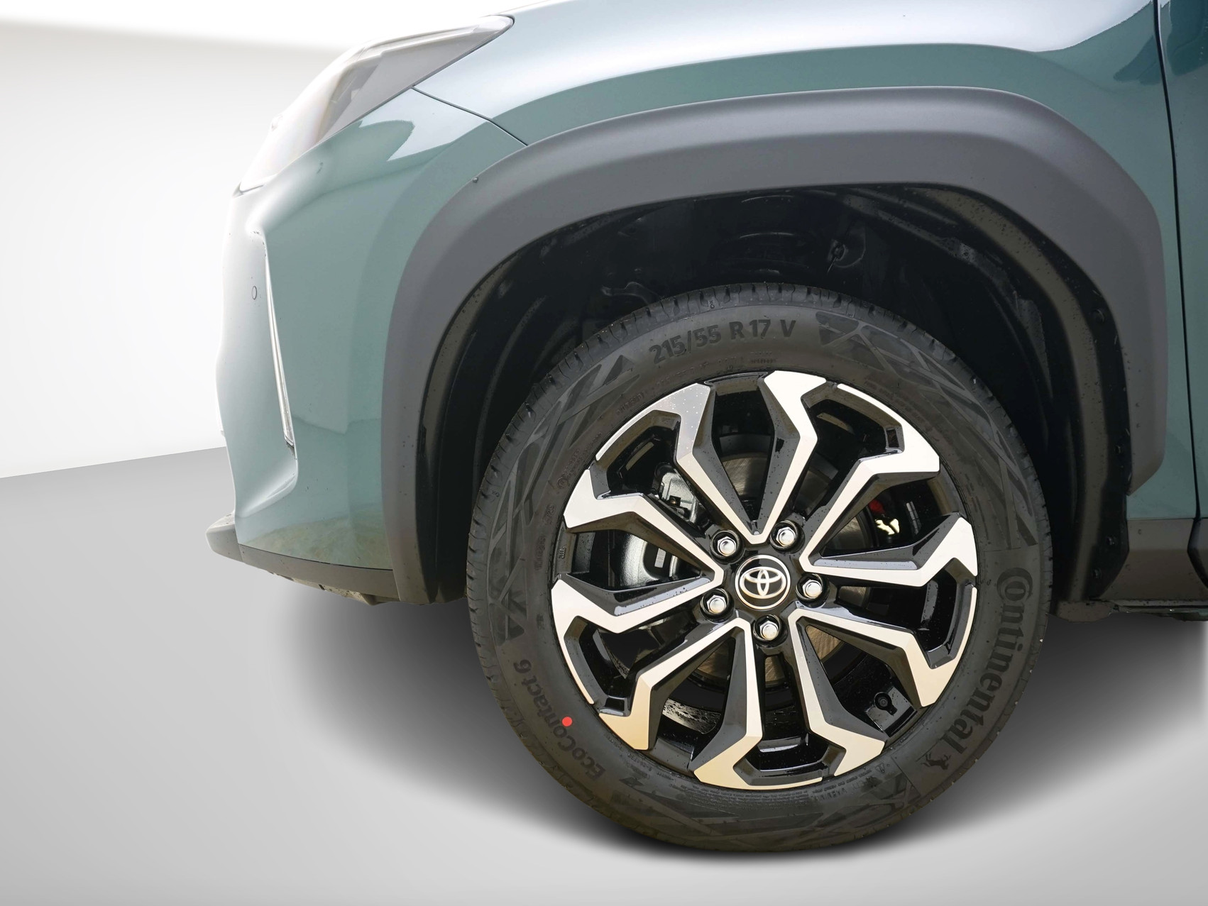 TOYOTA Yaris Cross 1.5 HSD Trend AWD-i ** 4×4 **