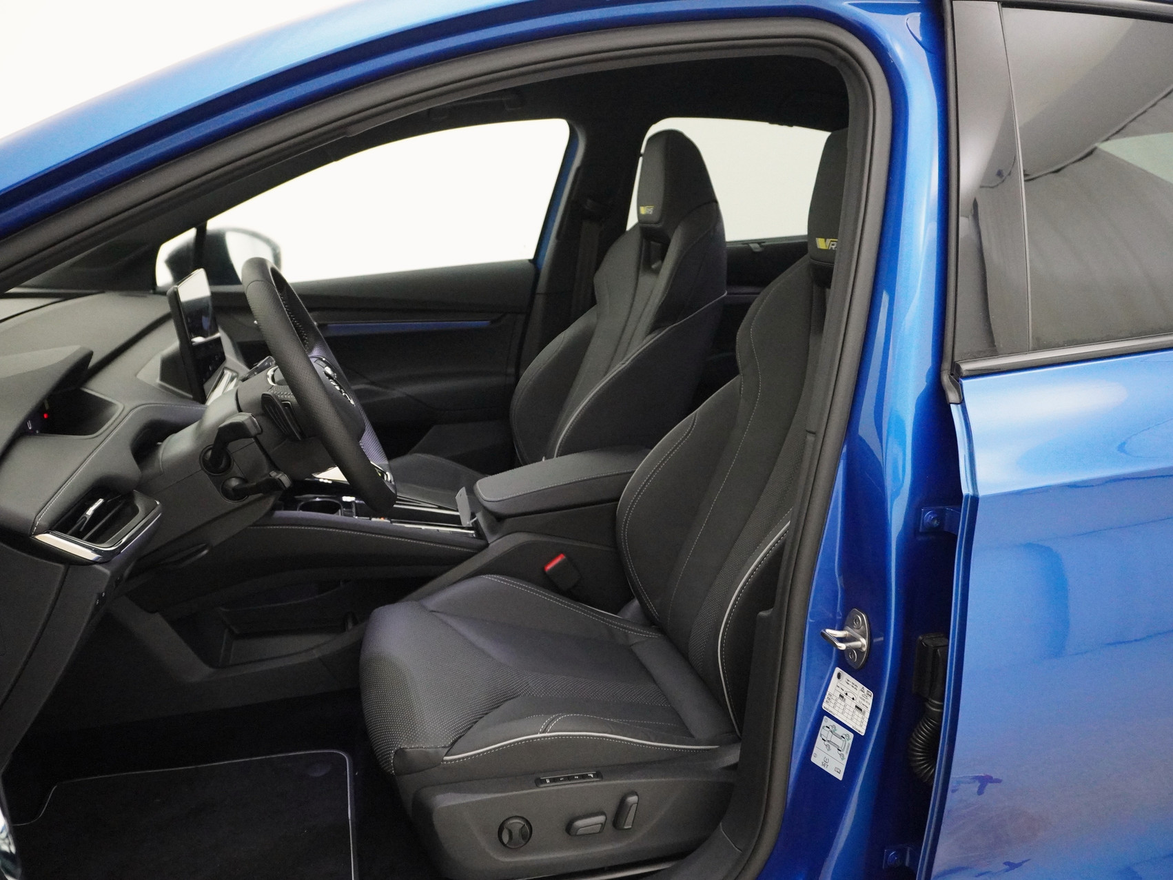 SKODA Enyaq iV Coupé RS 80 4×4 Suite