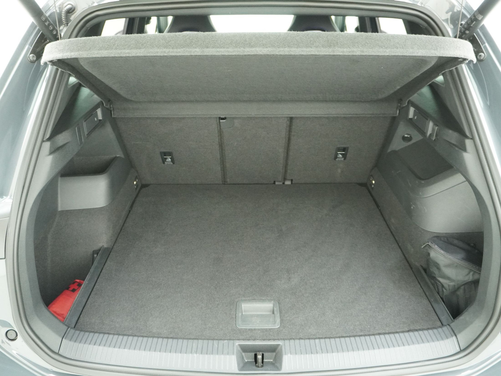 VW Tiguan 2.0 TDI DSG R-Line Black Style 4Motion (2025)