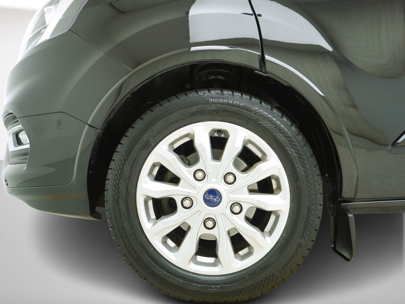 FORD Tourneo C Bus 320 L2 2.0 TDCi Titanium X