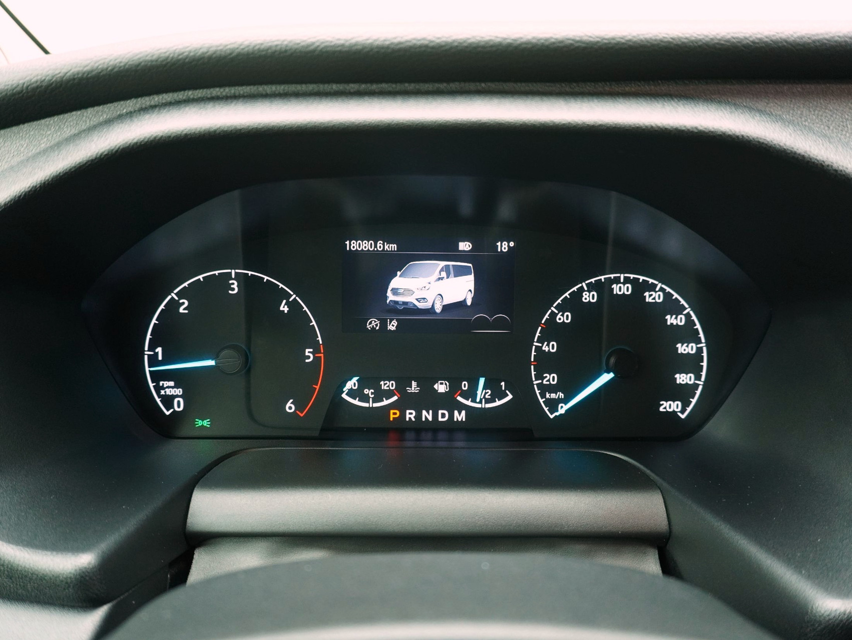 FORD Tourneo C Bus 320 L2 2.0 TDCi Titanium X