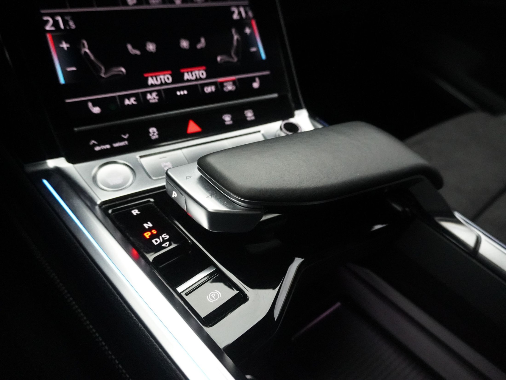 AUDI e-tron 55 S Line quattro