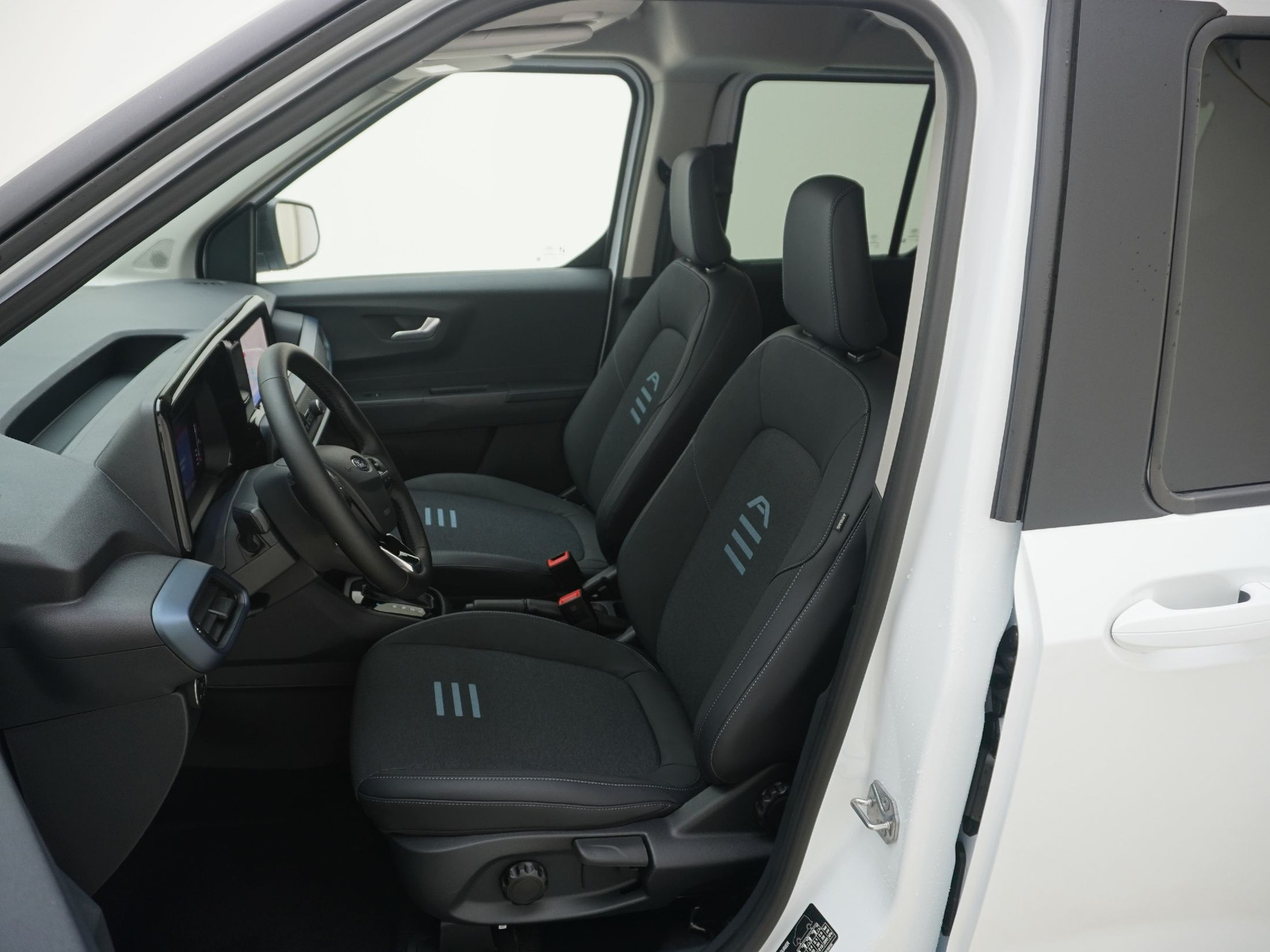 FORD Tourneo Courier 1.0 Ecoboost Active