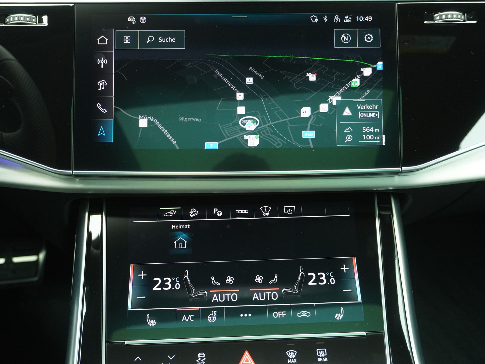 AUDI Q8 SUV 55 TFSI e S line quattro T-Tronic **Audi Werksgarantie bis 06/2030**