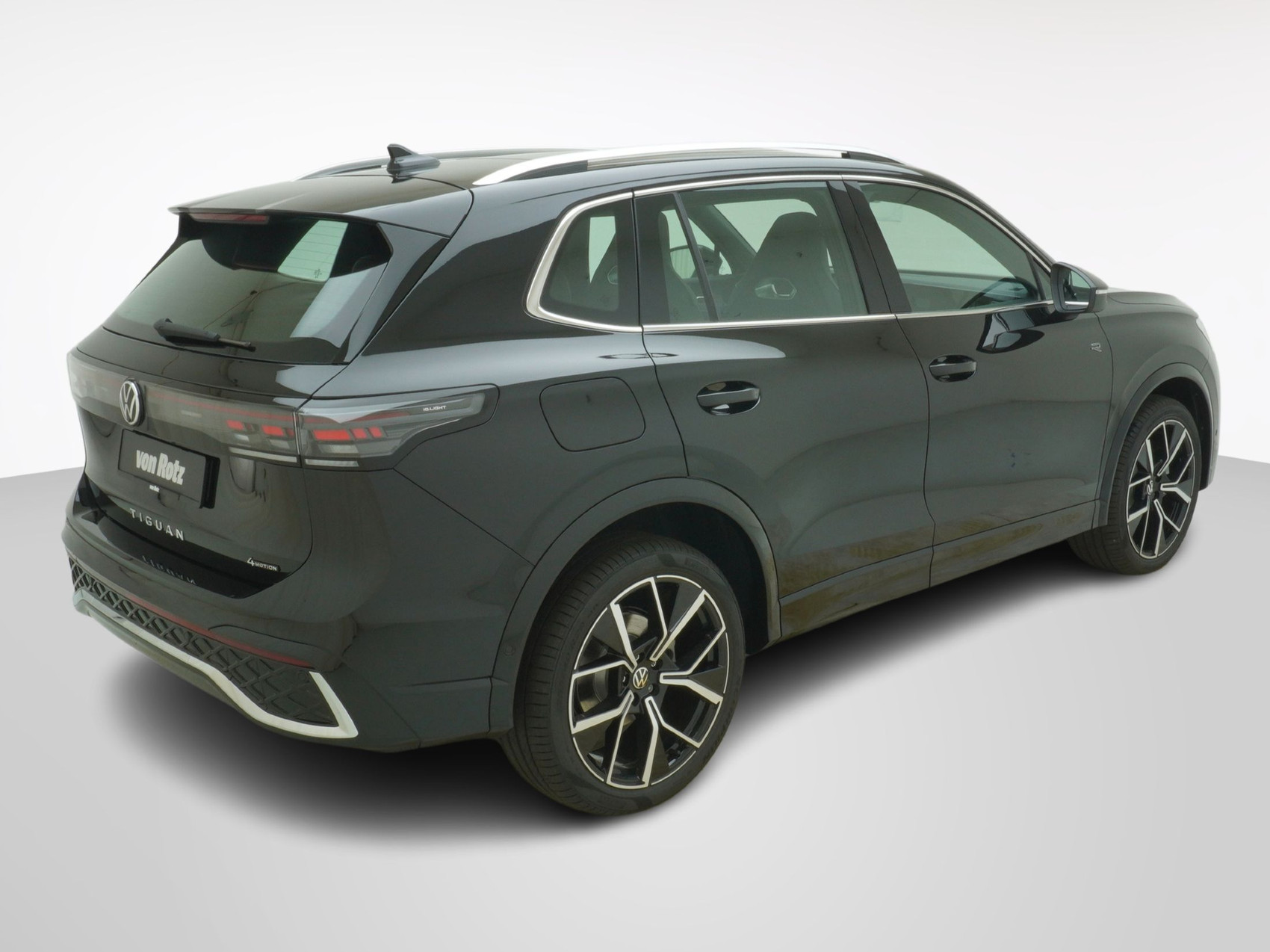 VW Tiguan 2.0 TSI R-Line 4Motion