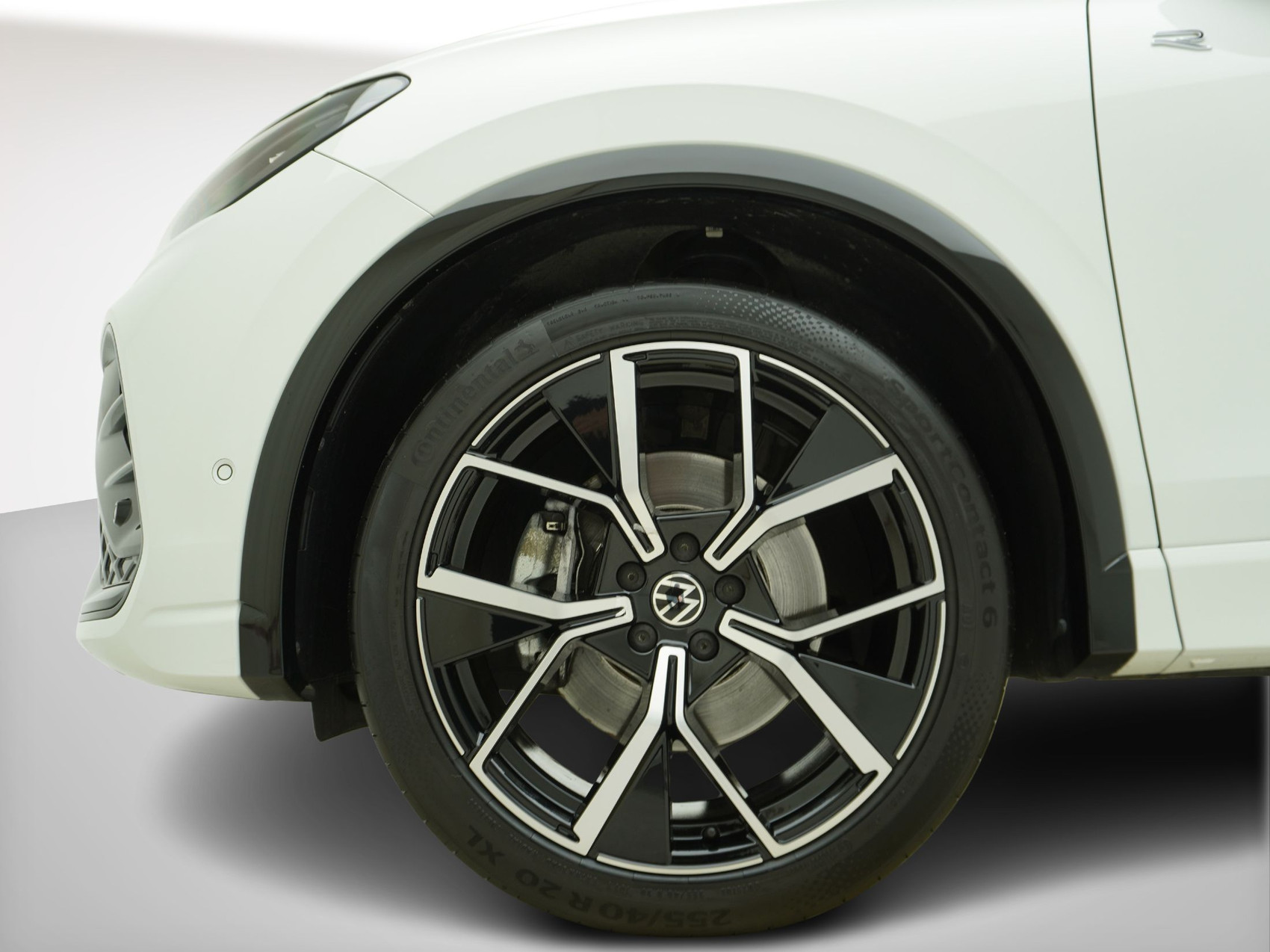 VW Tiguan 2.0 TSI DSG R-Line Black Style 4Motion (2025)