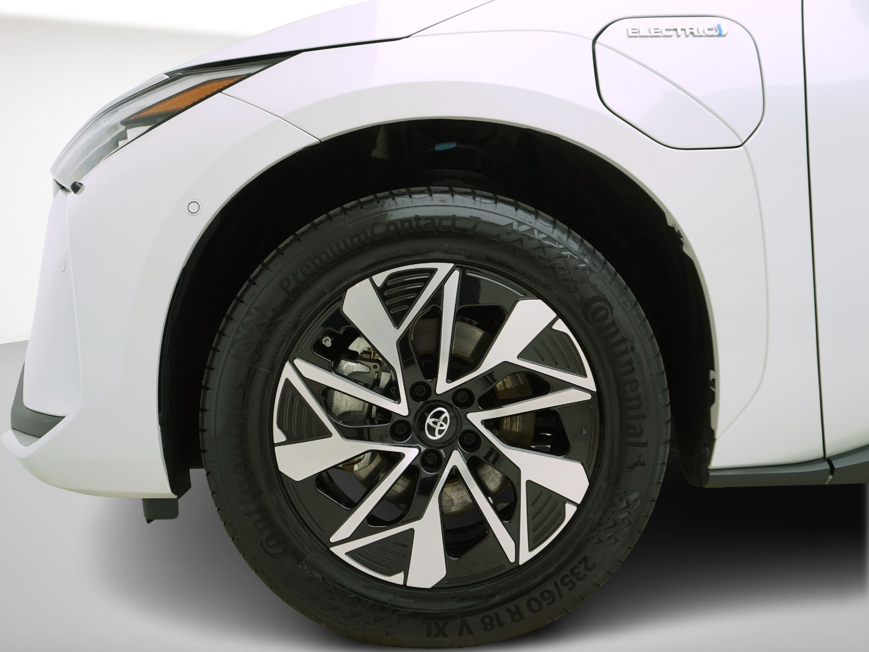 TOYOTA bZ4X Premium AWD