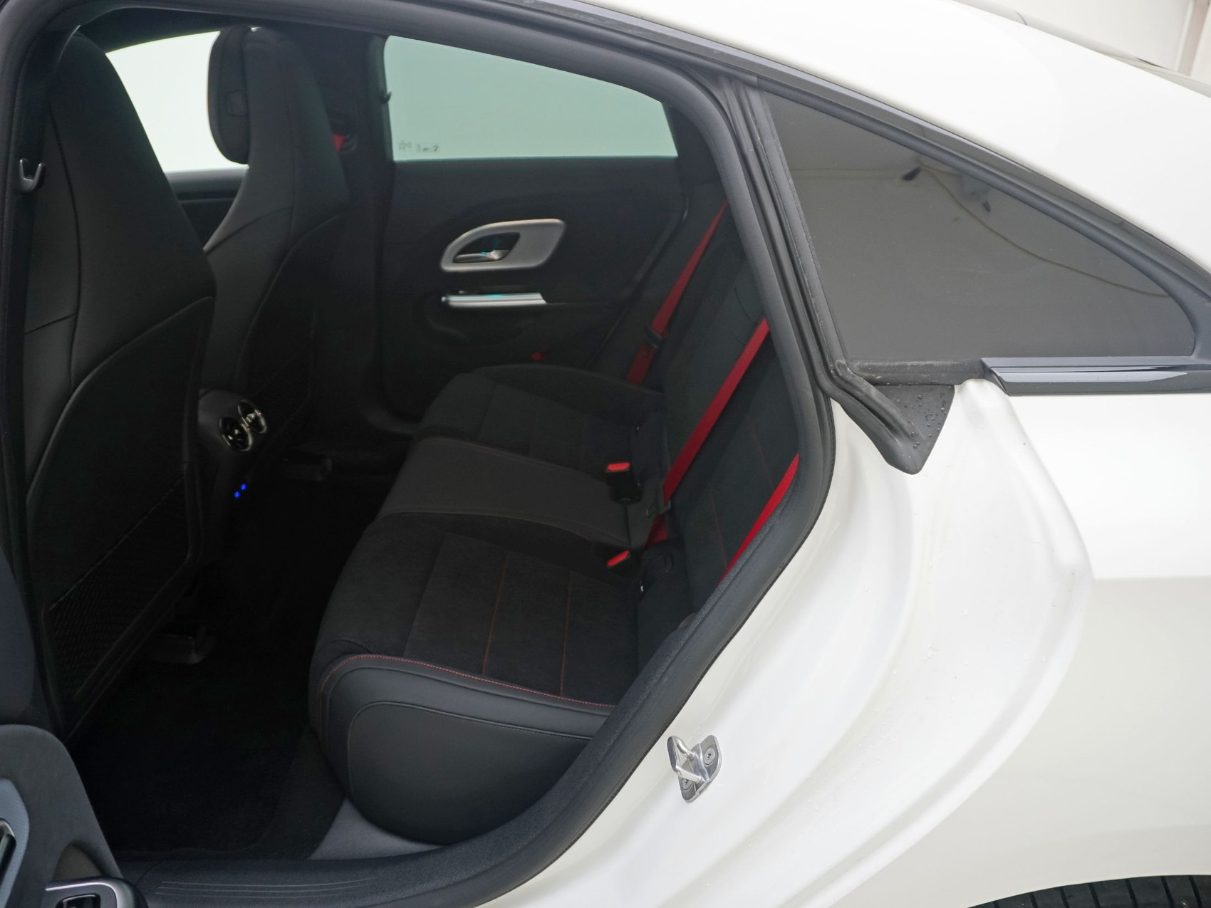 MERCEDES-BENZ CLA-Klasse 250+ AMG Line