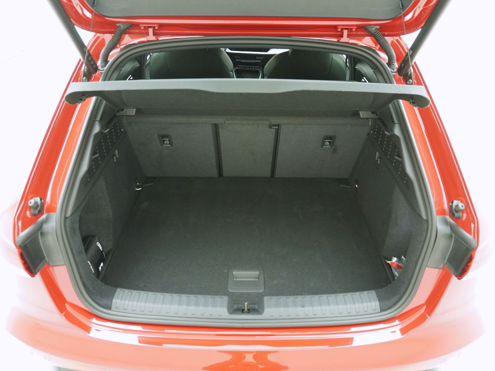 AUDI A3 Sportback 45 TFSI e S Line S-Tronic **Audi Werksgarantie bis 03/2030**