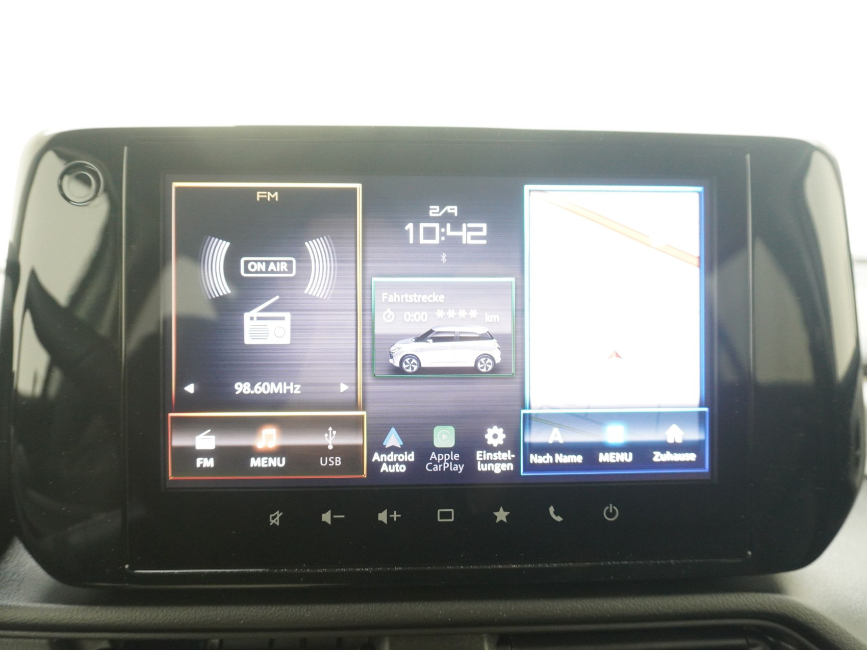 SUZUKI Swift 1.2 Sakura Top Hybrid 4×4