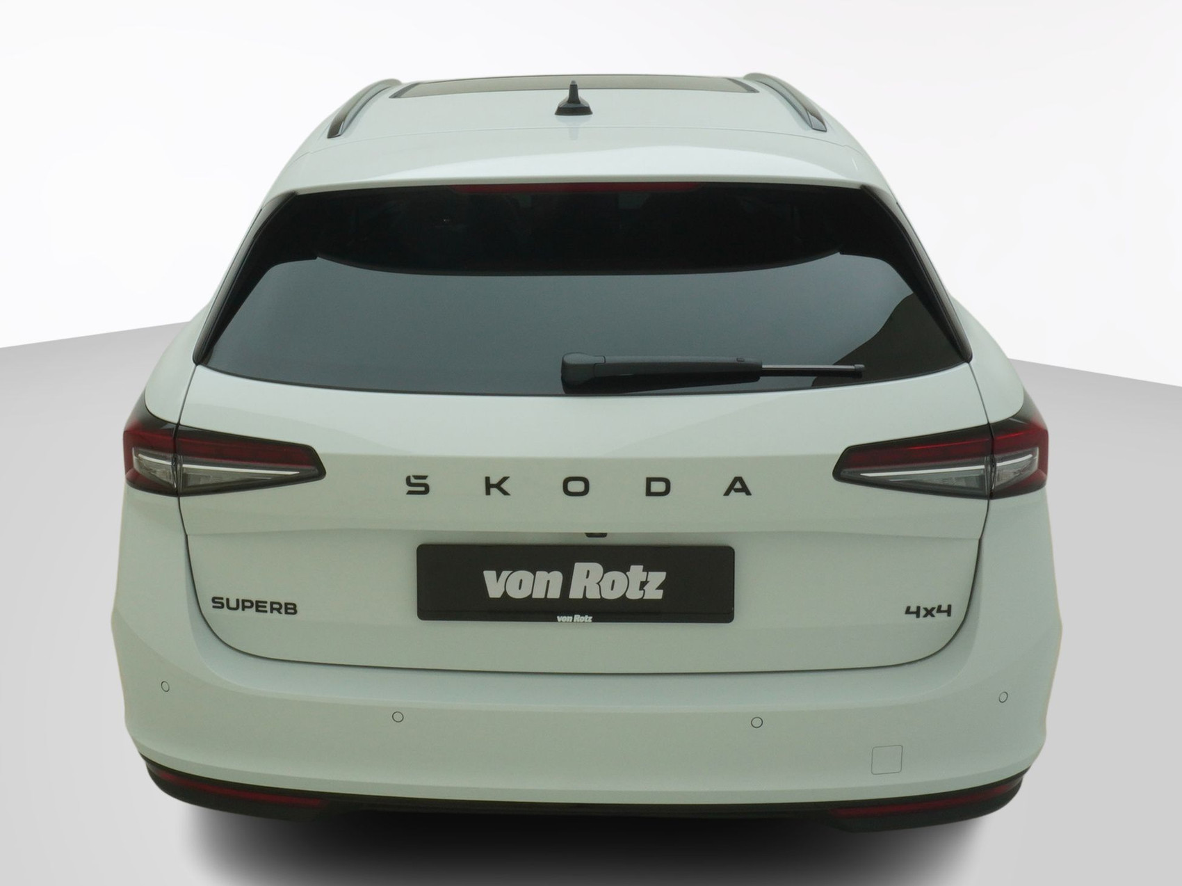 SKODA Superb 2.0 TDI Sportline 4×4 DSG