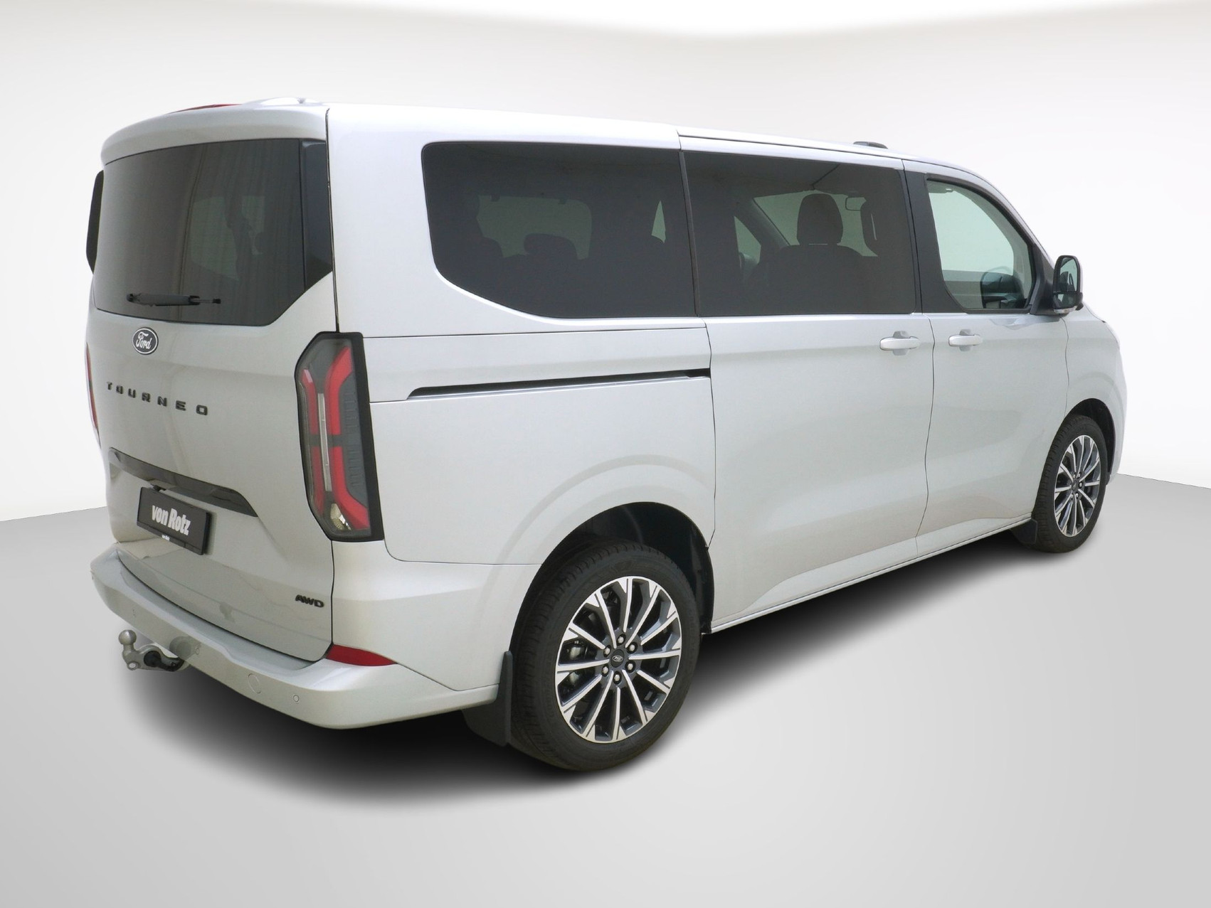 FORD Tourneo Custom 320 L1 2.0 TDCI 4×4 Titanium X